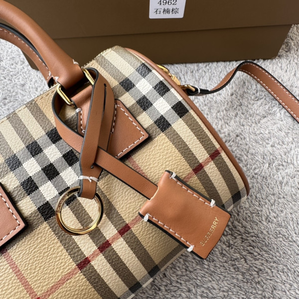 HOT SALE BURBERRY Mini Check Bowling Bag-18.5*11*12CM