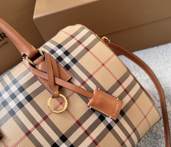 HOT SALE BURBERRY Medium Check Bowling Bag-30*15*21CM