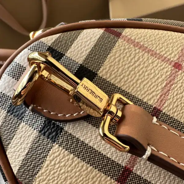 Frstbag ru BURBERRY Medium Check Bowling Bag-30*15*21CM