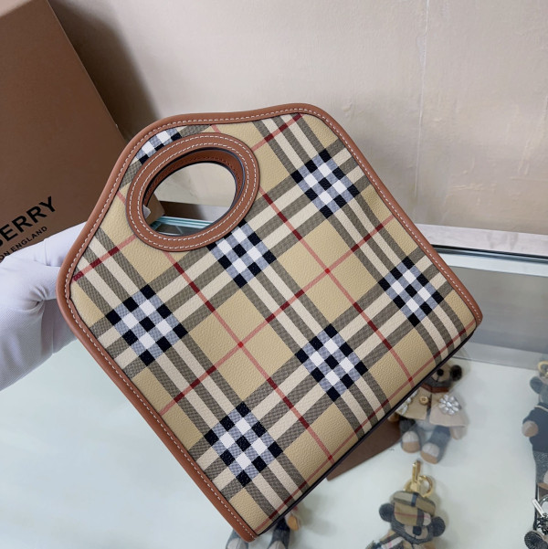 HOT SALE BURBERRY Mini Pocket Bag-23*6*26.5CM