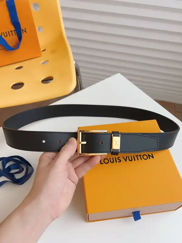 LOUIS VUITTON BELT