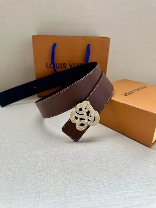 First bag ru LOUIS VUITTON BELT