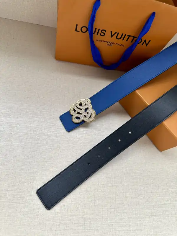 LOUIS VUITTON BELT