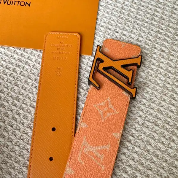 First bag ru LOUIS VUITTON BELT