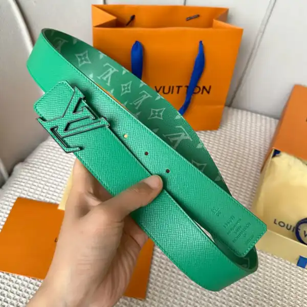 Bagsoffer LOUIS VUITTON BELT