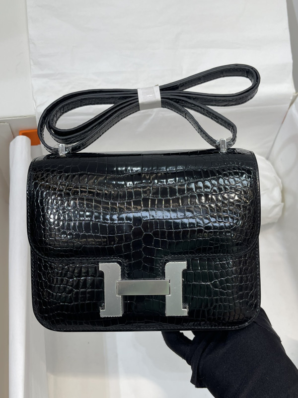 HOT SALE HERMES CONSTANCE 19 ALL HANDMADE