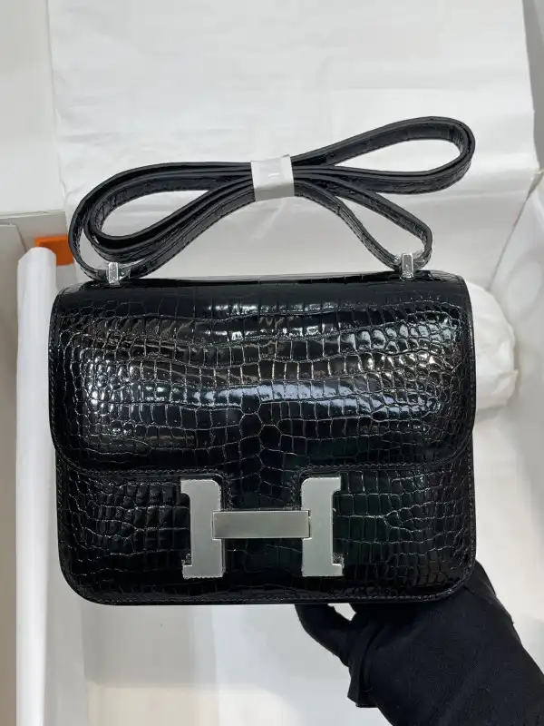 HERMES CONSTANCE 19 ALL HANDMADE