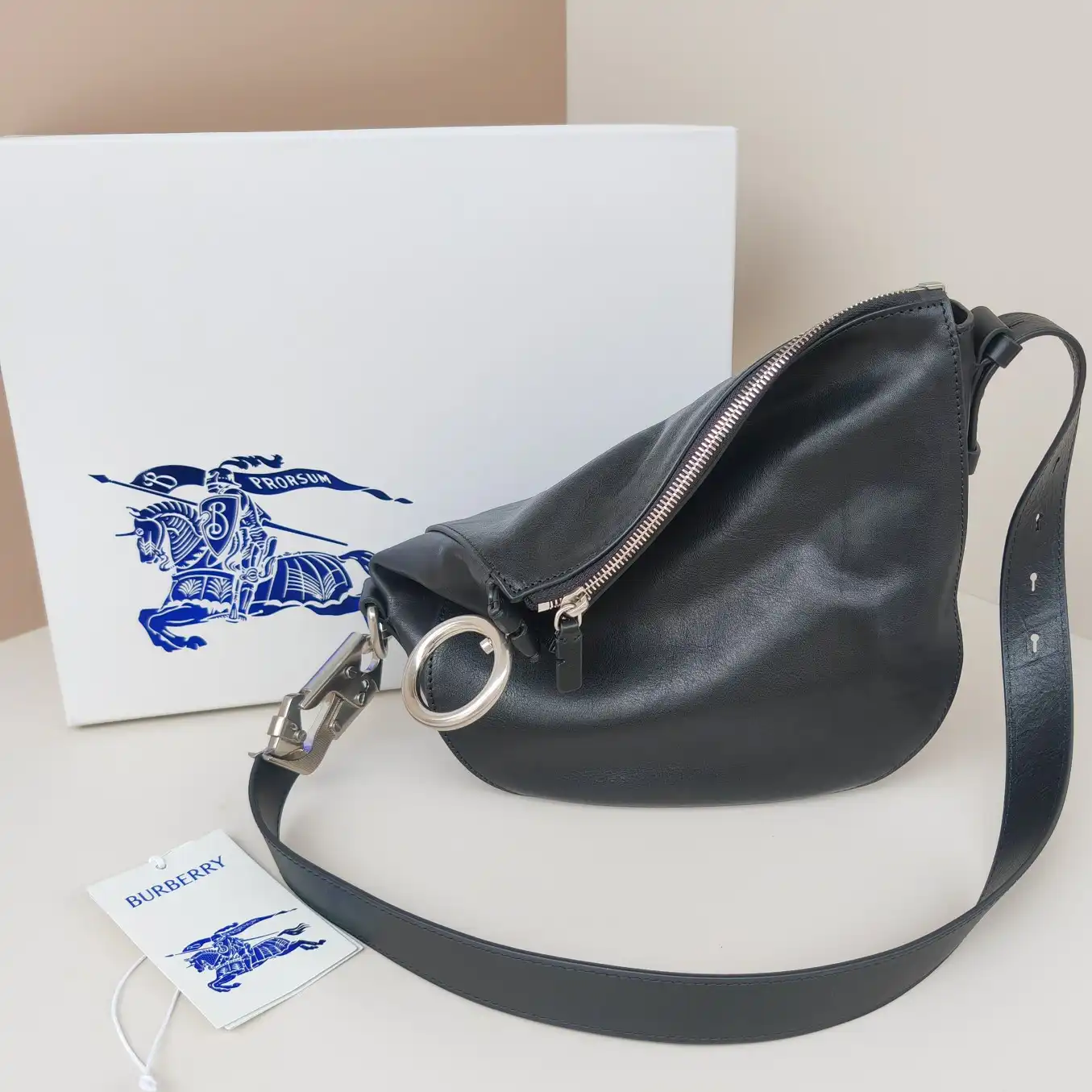 BURBERRY small Knight Bag-24*8*23cm