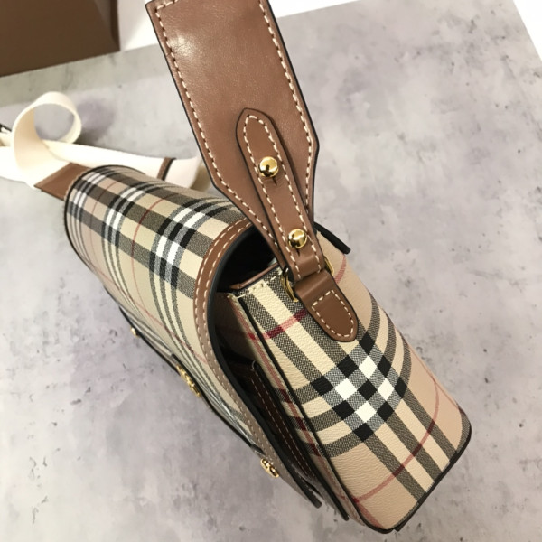 HOT SALE BURBERRY Note Crossbody Bag-25-8.5-18cm