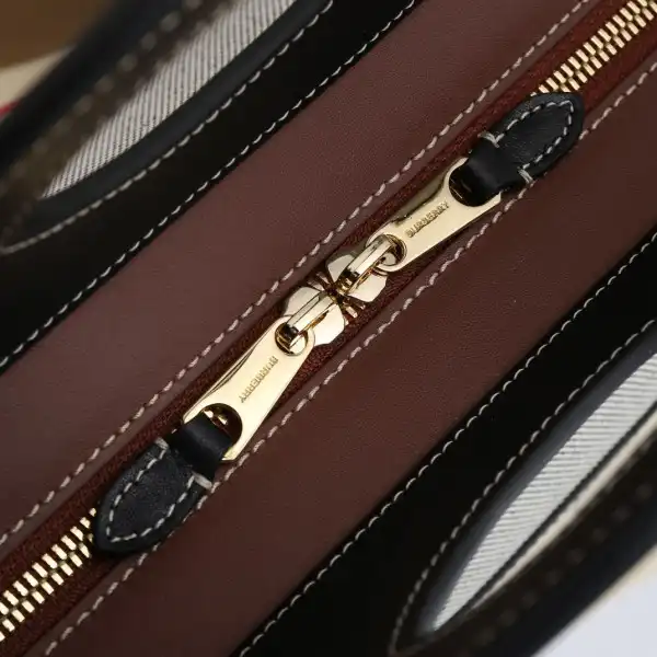 BURBERRY Pocket Bag-37*15*34CM