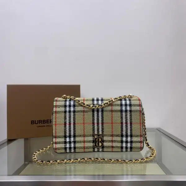 BURBERRY MEDIUM Lola Bag