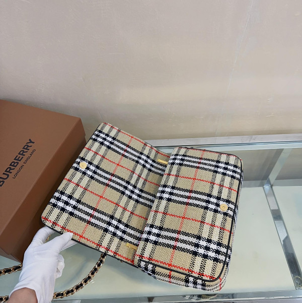 HOT SALE BURBERRY MEDIUM Lola Bag