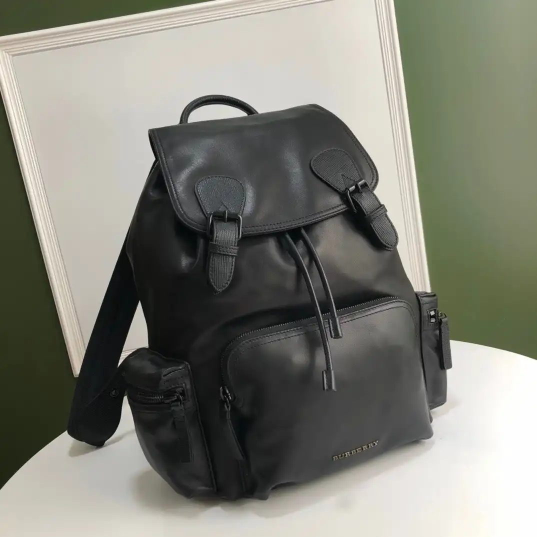 TO Burberry Backpack-28*15*42CM