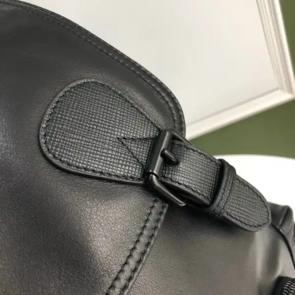 First bag ru Burberry Backpack-28*15*42CM