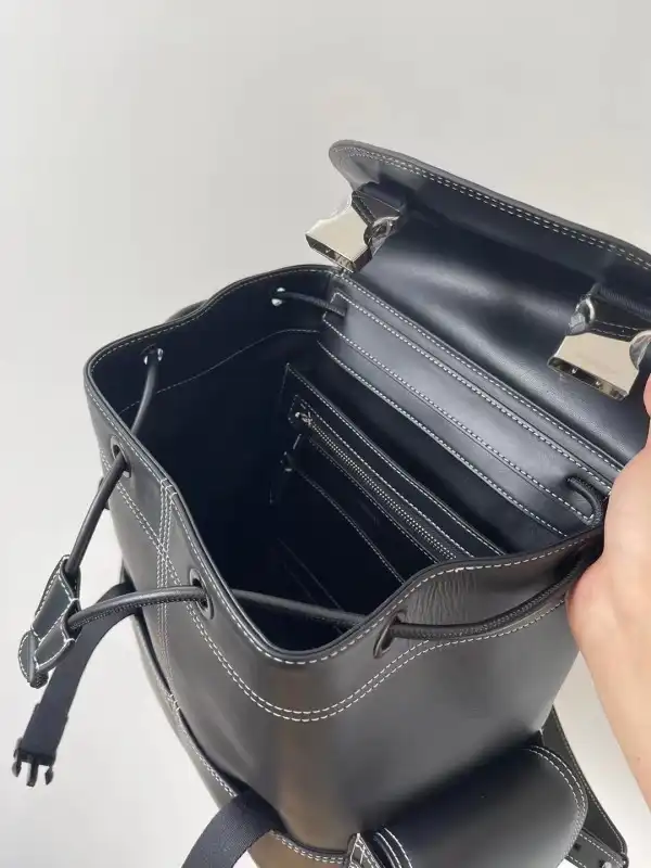 First bag ru Burberry Backpack-28*15*42CM