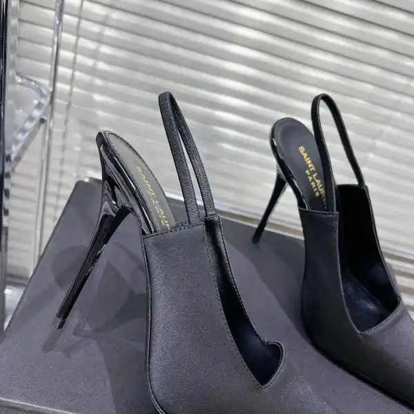 First Bag Ru SAINT LAURENT HEELS