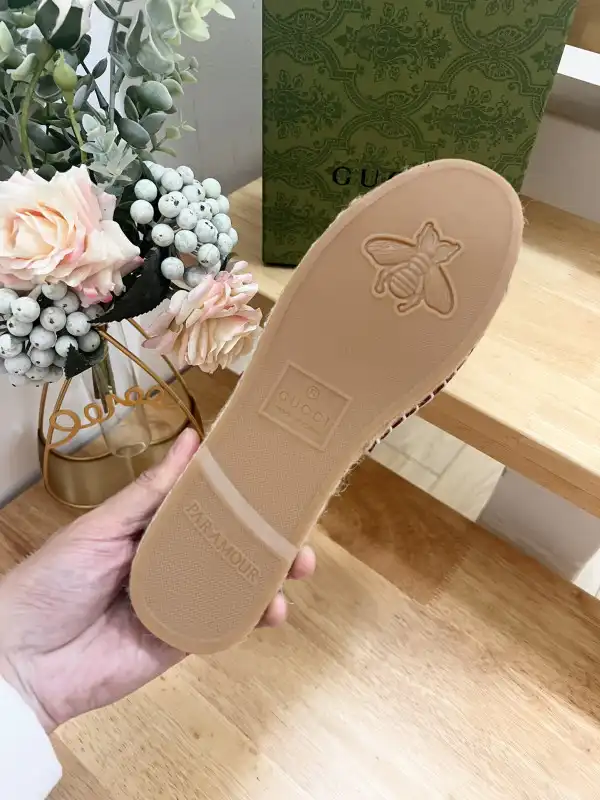 Yupoo bagsoffer GUCCI SLIDE SANDALS