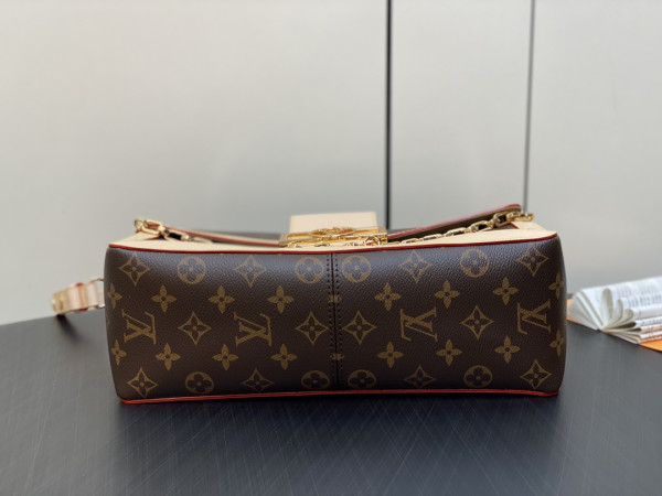 LOUIS VUITTON DAUPHINE-28*20*11CM