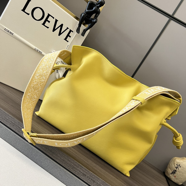 HOT SALE Lowee Flamenco clutch- 24.5*30*10.5cm