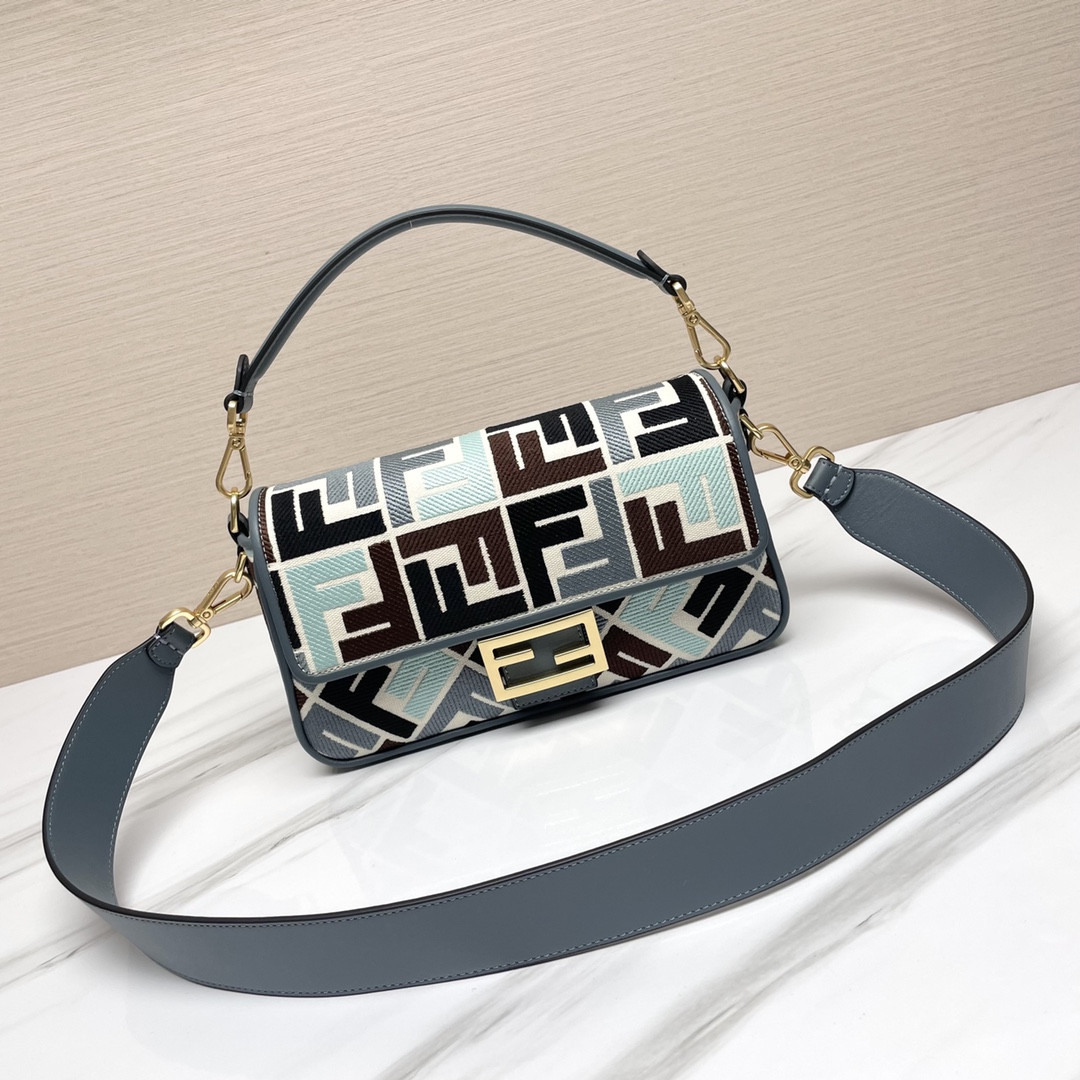 HOT SALE FENDI BAGUETTE-27*6*14CM