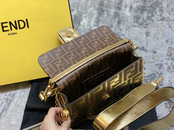 HOT SALE FENDI BAGUETTE-28*15*7cm