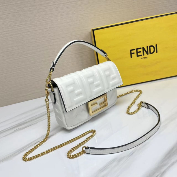 HOT SALE FENDI BAGUETTE-19*10*4cm