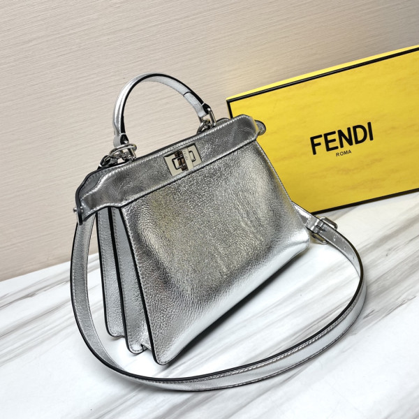 HOT SALE Fendi Peekaboo ISeeU Petite-27×11×20cm