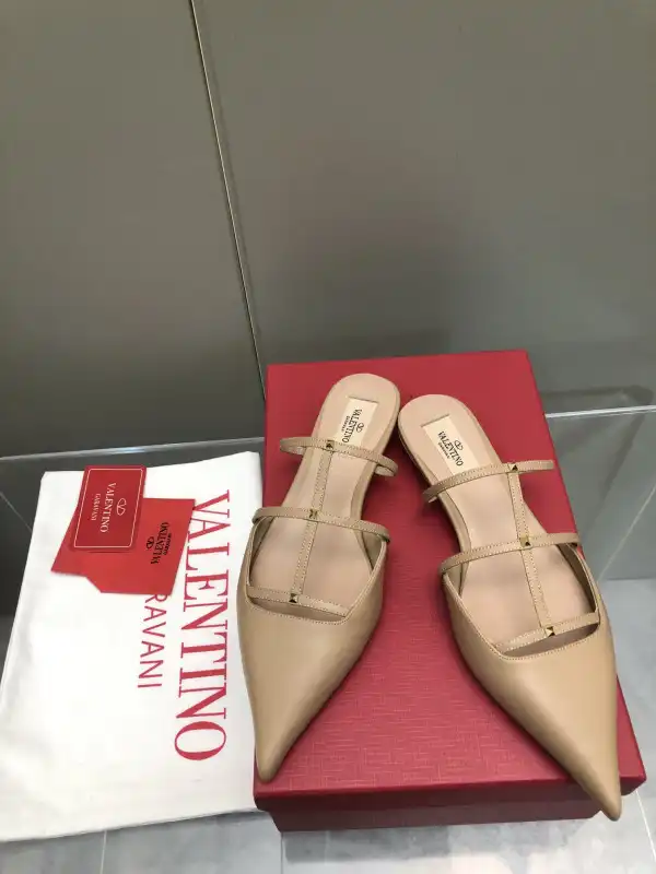 VALENTINO MULES