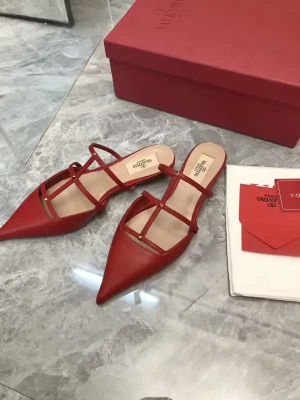 VALENTINO MULES