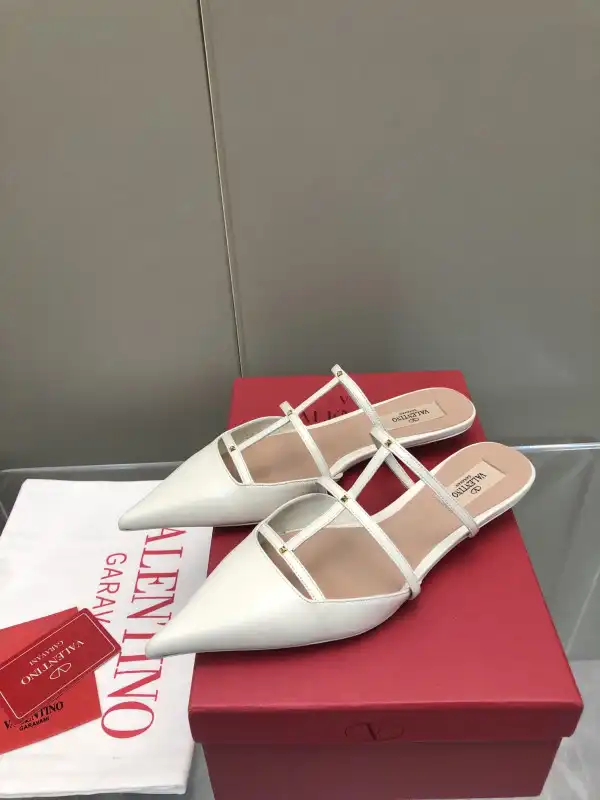 Yupoo bagsoffer VALENTINO MULES