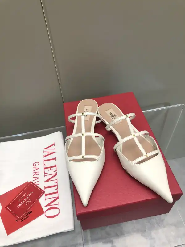 VALENTINO MULES