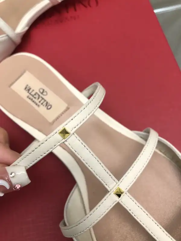 Yupoo bagsoffer VALENTINO MULES