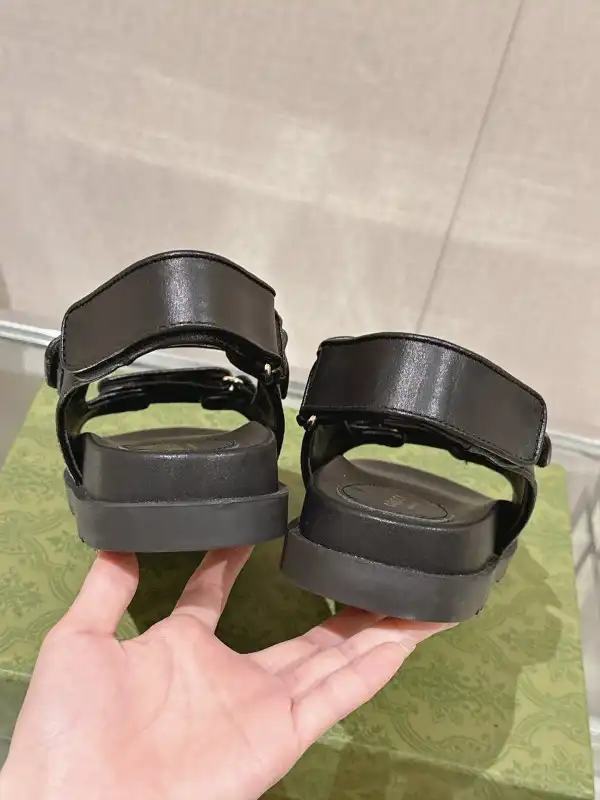 First Bag Ru GUCCI SLIDE SANDALS