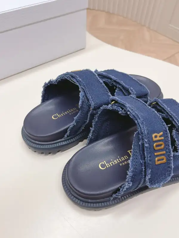 DIRO SLIDE SANDALS