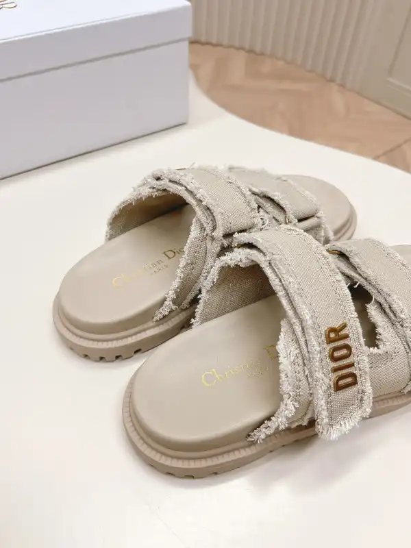 First Bag Ru DIRO SLIDE SANDALS