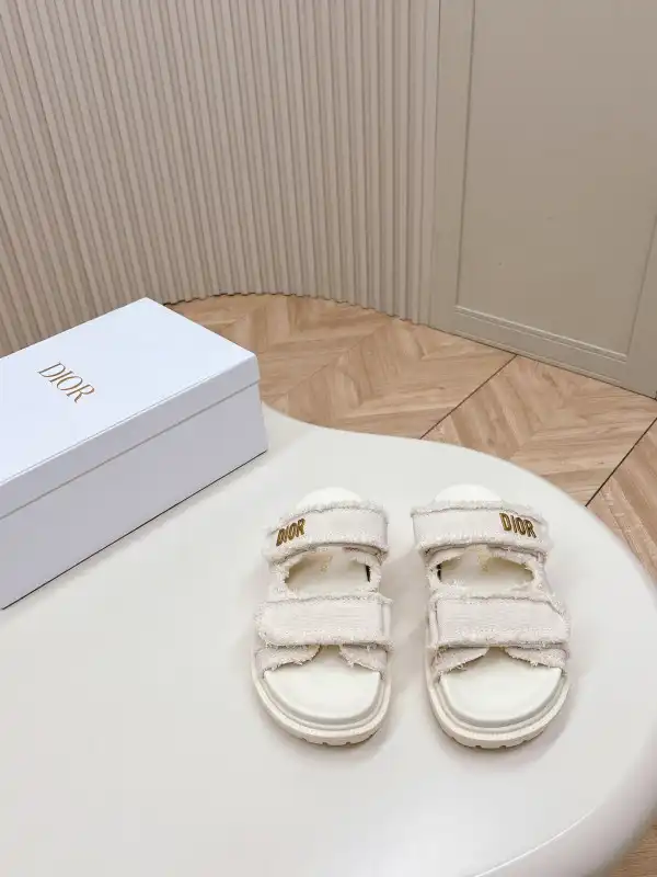 DIRO SLIDE SANDALS