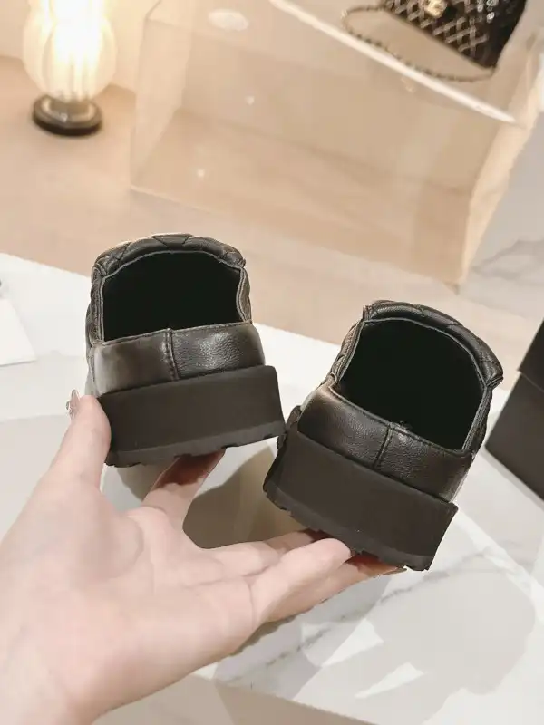 CHANEL SANDAL mules