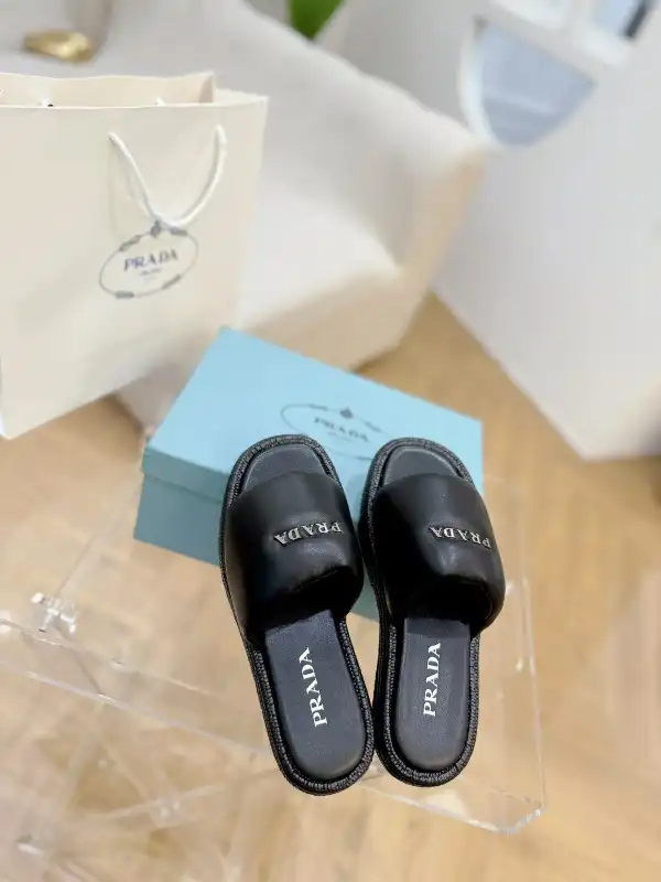 Yupoo bagsoffer PRADA sandals