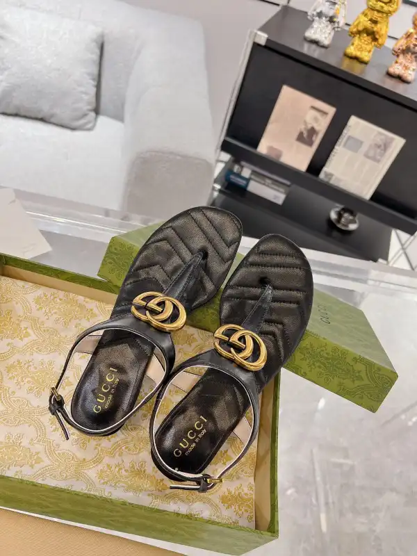 Bagsoffer GUCCI SLIDE SANDALS