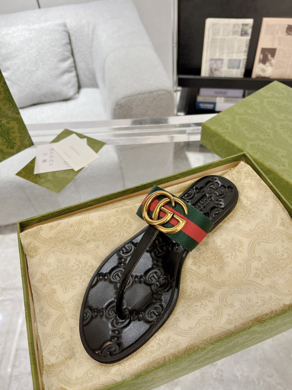 [FREE SHIPPING] GUCCI SLIDE SANDALS