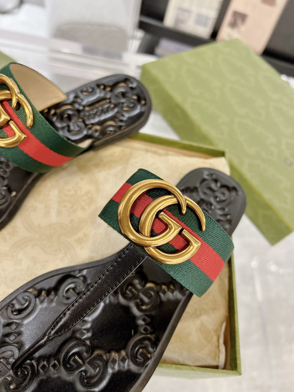 [FREE SHIPPING] GUCCI SLIDE SANDALS