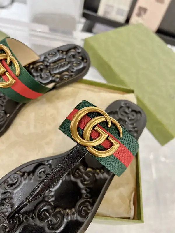 First Bag Ru GUCCI SLIDE SANDALS