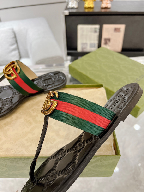 [FREE SHIPPING] GUCCI SLIDE SANDALS