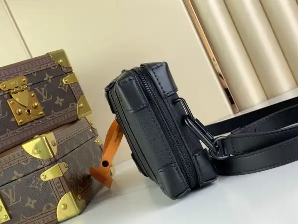 Affordable LOUIS VUITTON Trunk Wallet-22.5*14*5CM