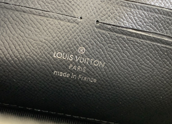 HOT SALE LOUIS VUITTON Trunk Wallet-22.5*14*5CM