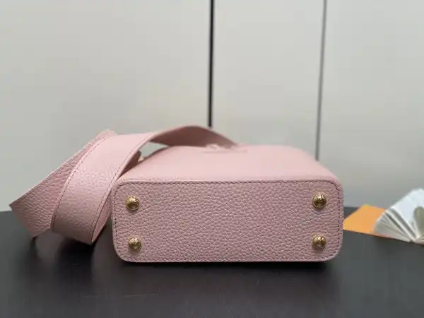 Cheap LOUIS VUITTON CAPUCINES MINI-21*14*8CM