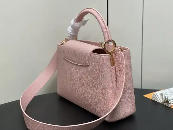 First bag ru LOUIS VUITTON CAPUCINES BB-31.5*20*11CM