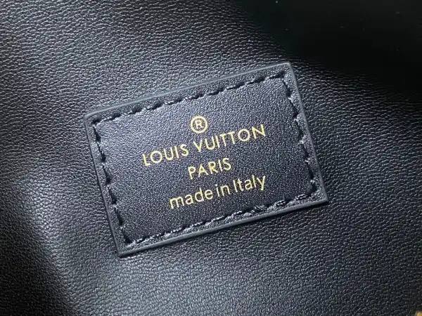 TO LOUIS VUITTON Side Trunk PM-21*14*6CM