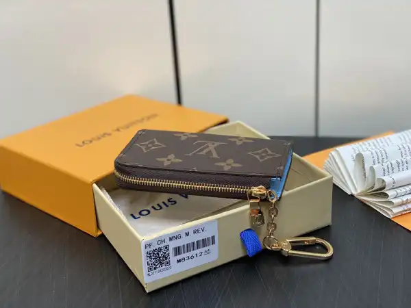 Firstbag Ru LOUIS VUITTON Noa WALLET-11*7*1.5cm