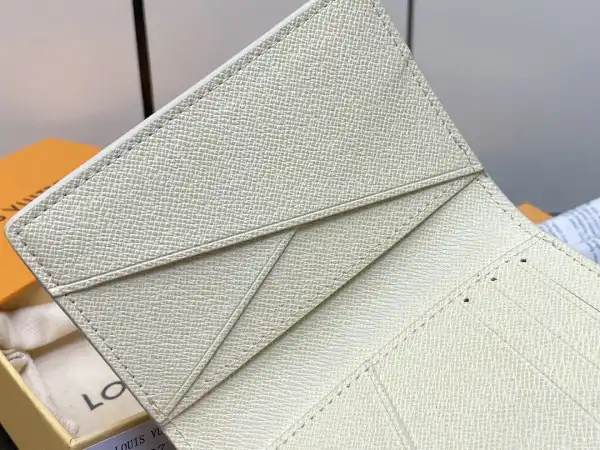 Where to buy Cheap LOUIS VUITTON Pocket Organizer-7.5*11.1*1 cm